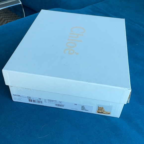 Chloé Rylee Leather Belted Boots - Picture 8 of 8